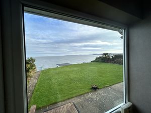 Photo 16- click for photo gallery